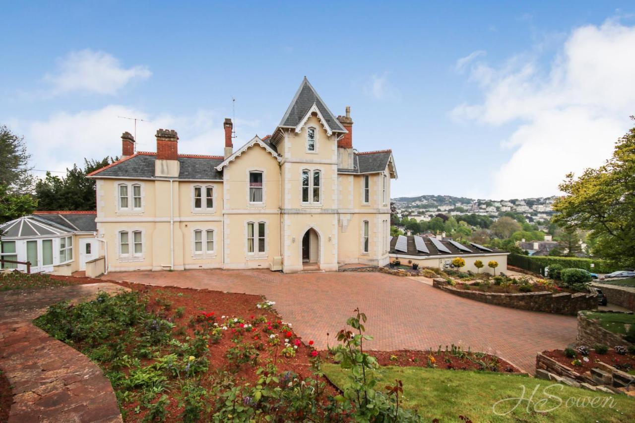 Torbay Rise Sea Side Villa With Family Facilities Torquay Buitenkant foto